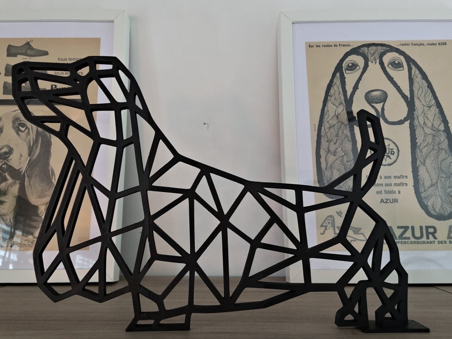 2D Polygon basset hound