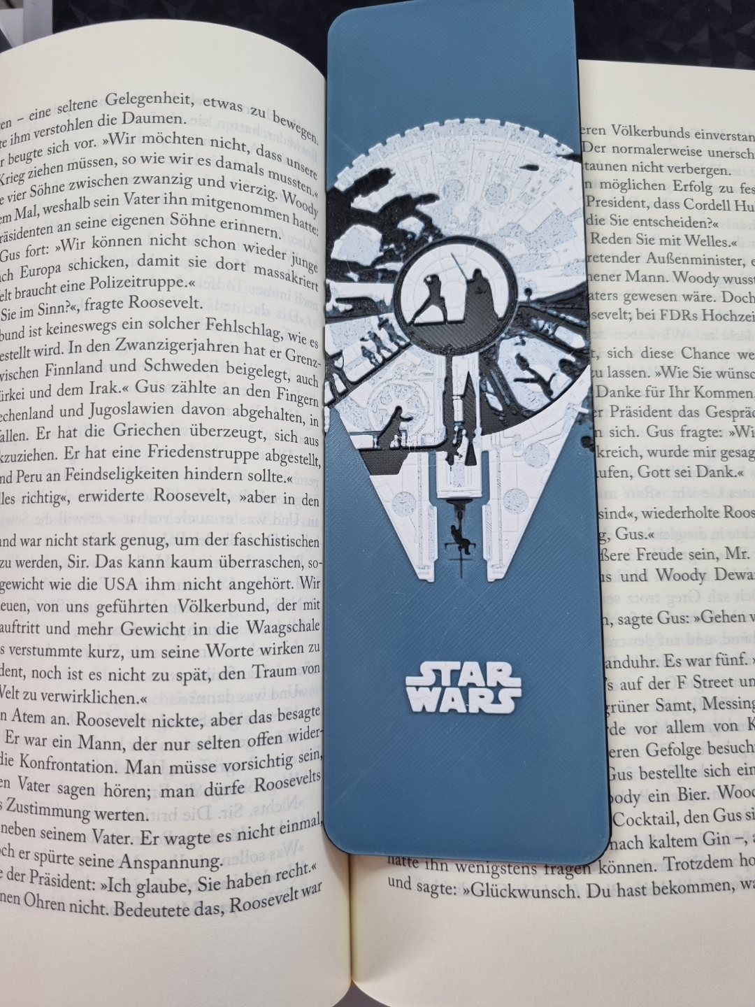 Star Wars Bookmark Millenium Falcon