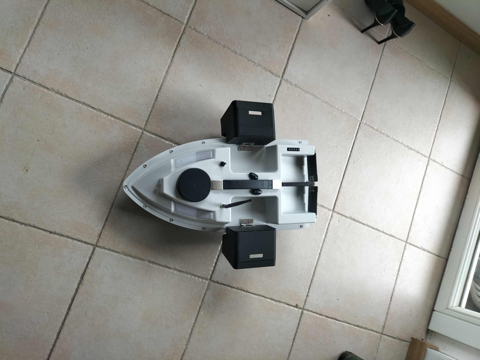 Amélioration bateau amorceur GPS (Chinois)