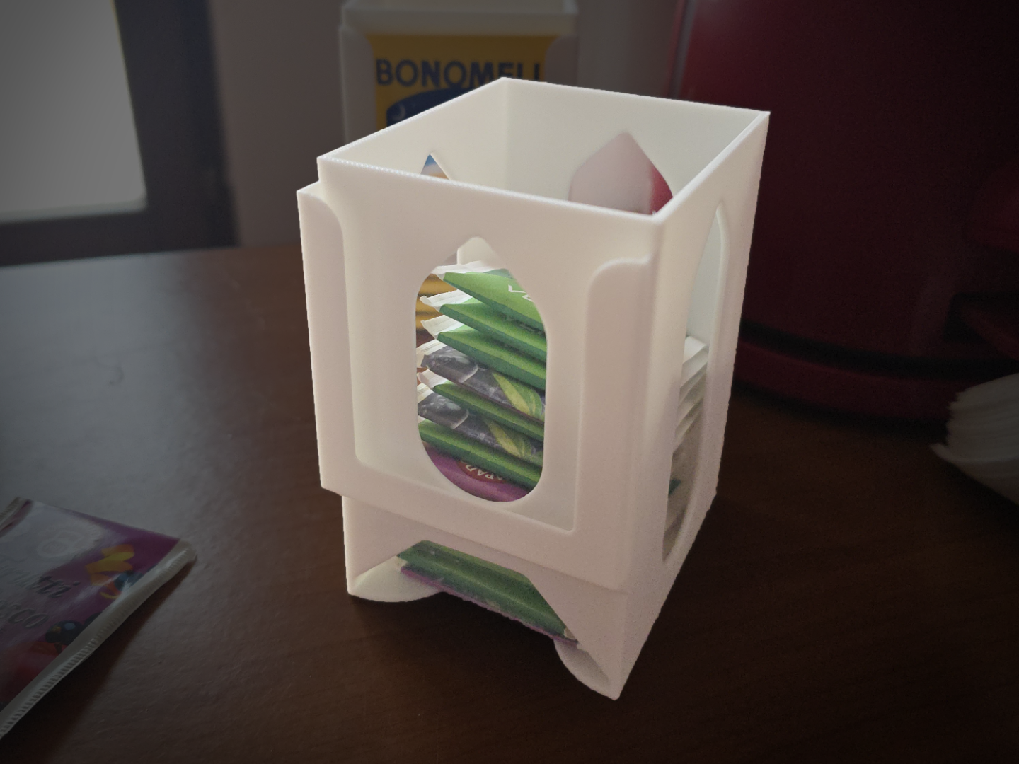 Table Tea Dispenser
