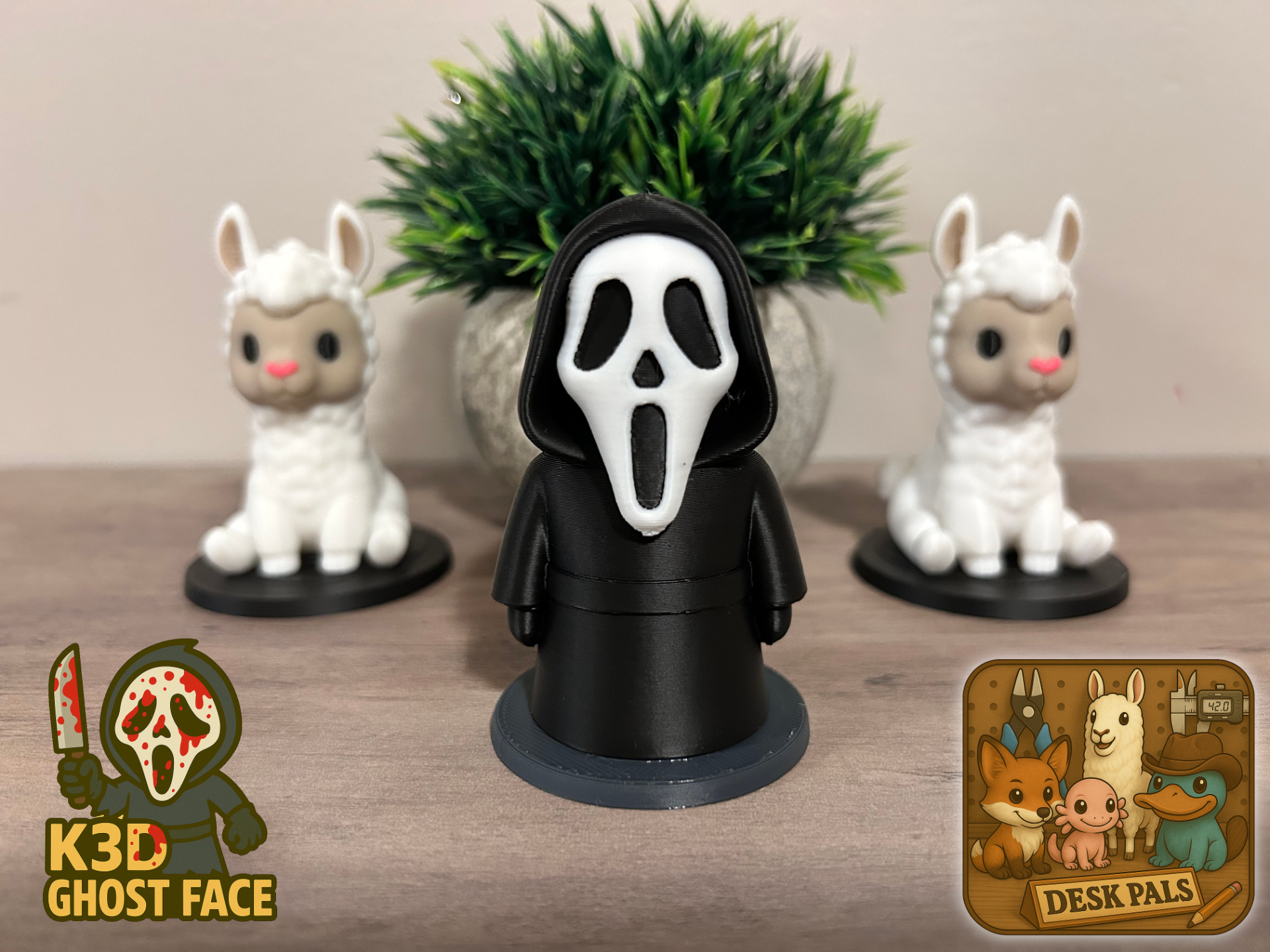 Ghost Face Desk Pal