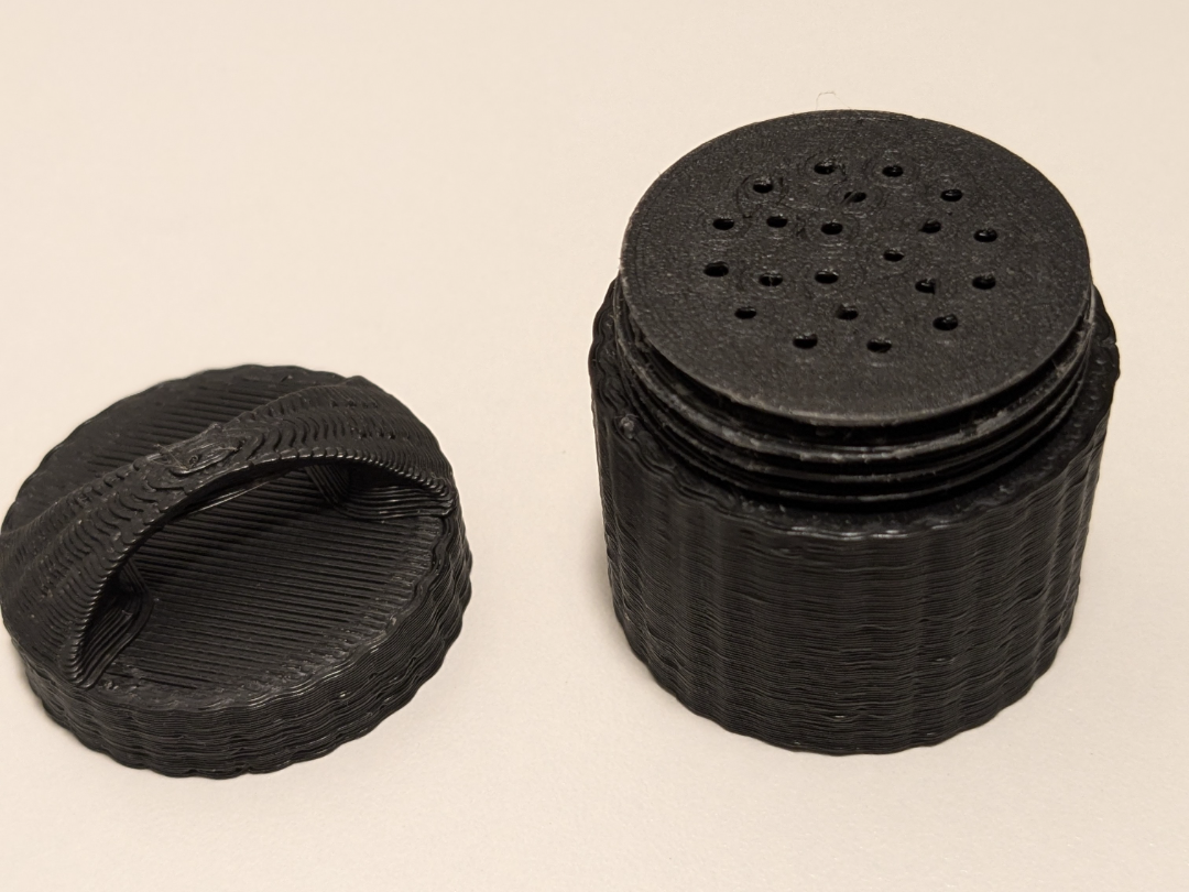 Travel Salt/Pepper Shaker