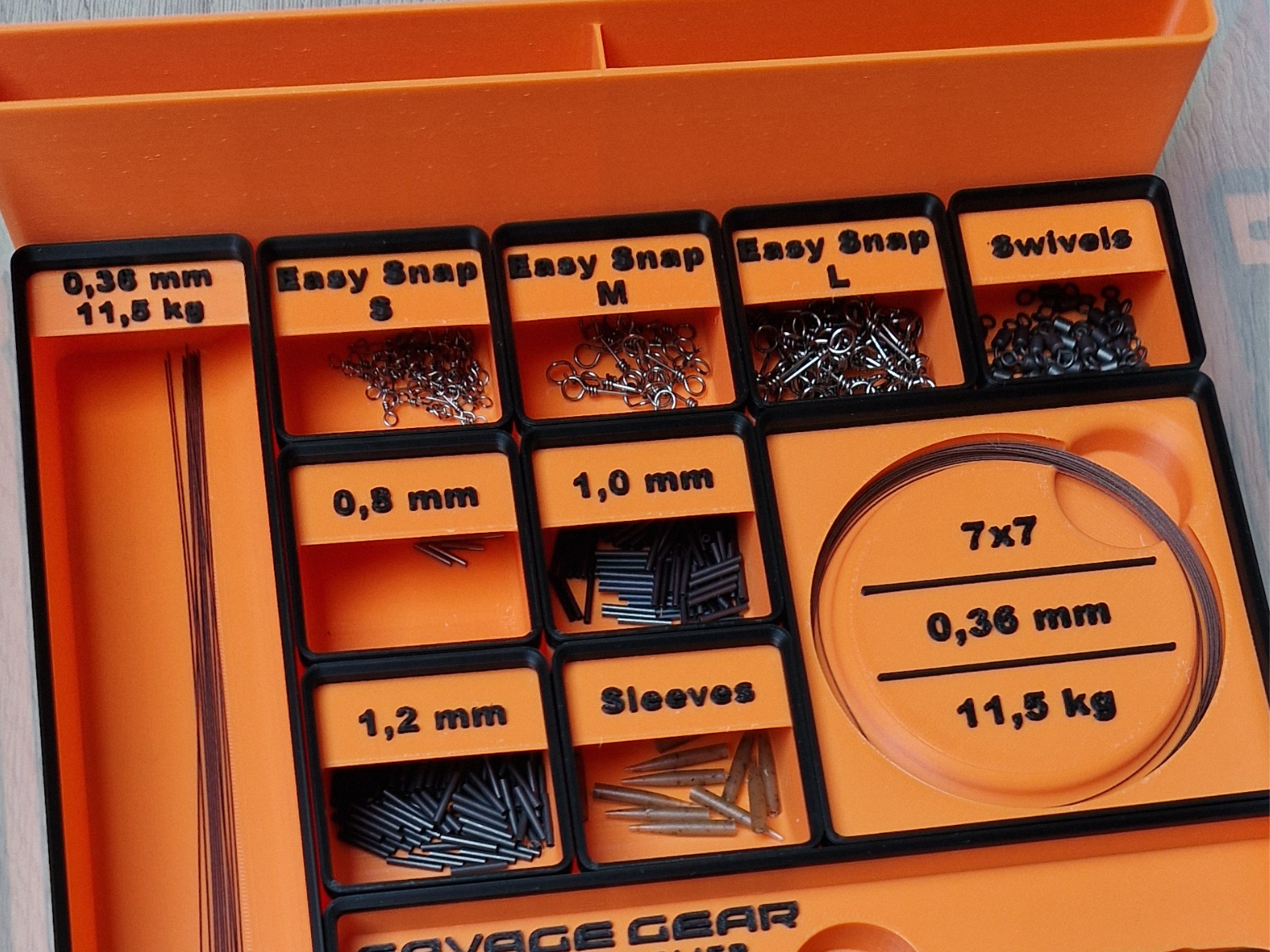 Terminal tackle bins for pike fishing