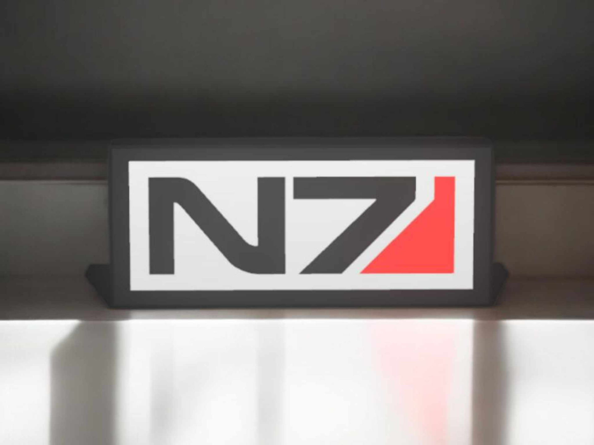 N7 mass effect lightbox