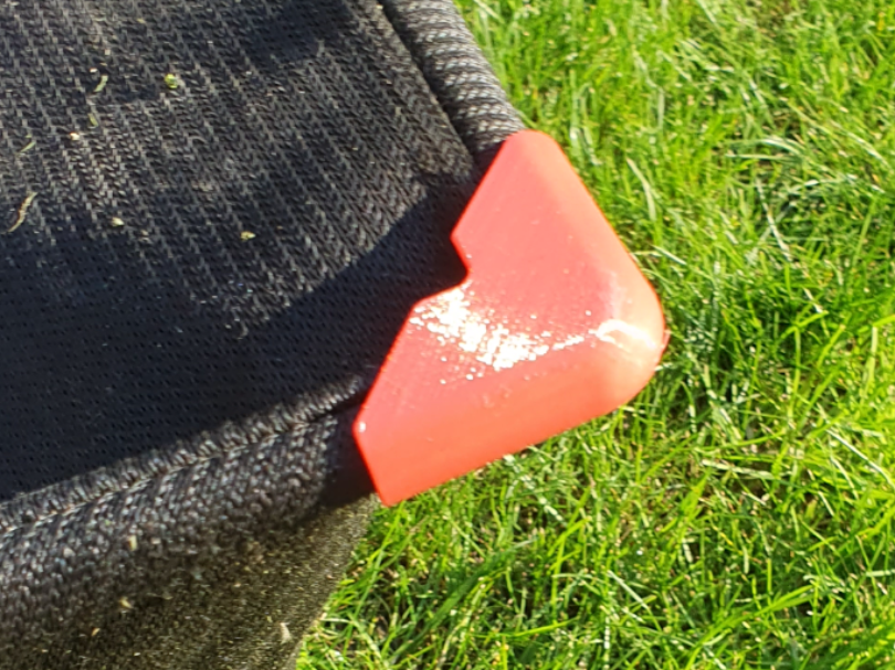Grass collection bag protector - corners