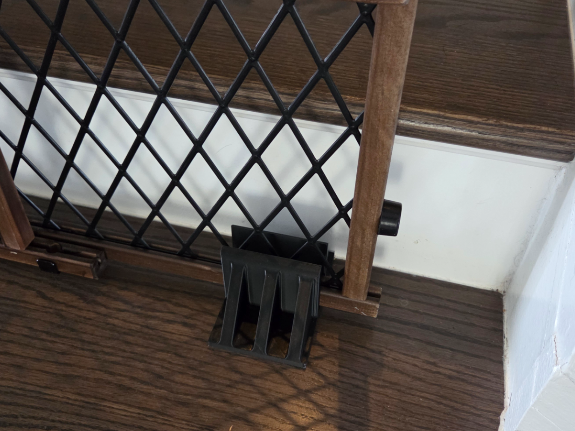 Baby Gate Stabilizer Feet