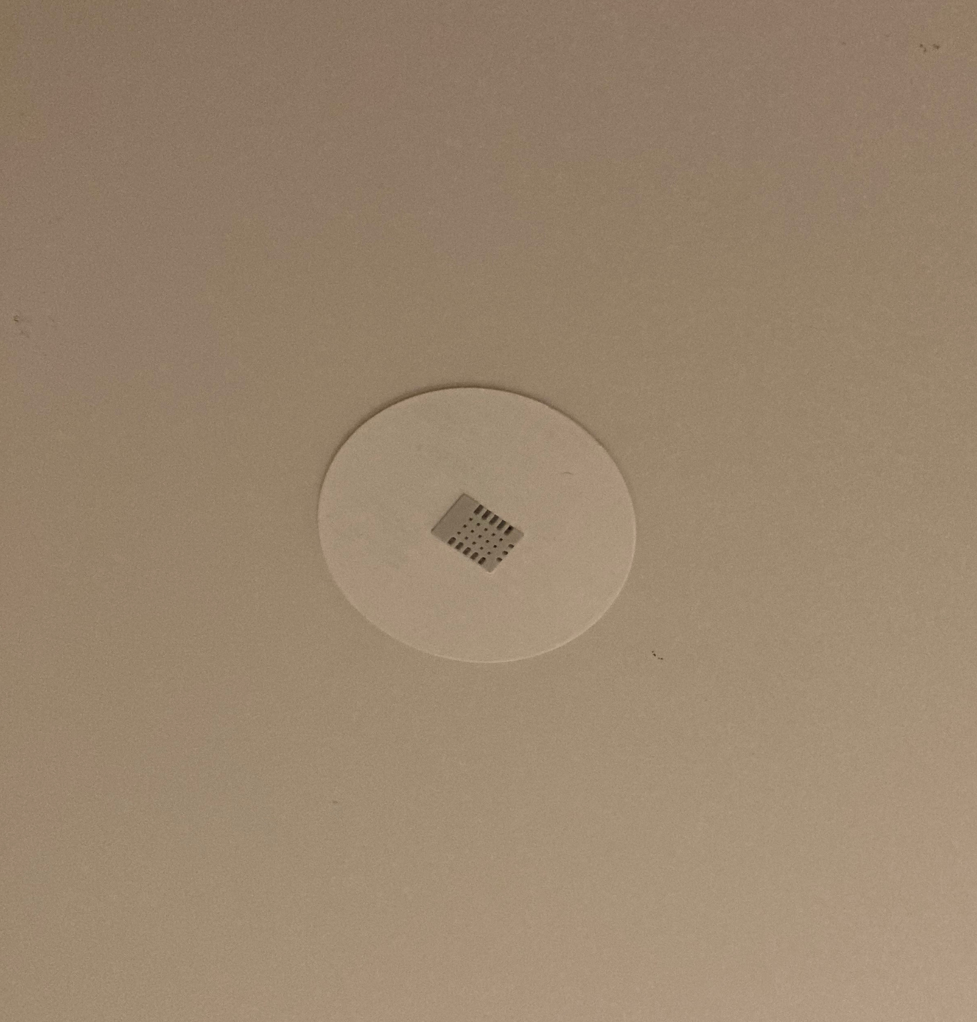 DHT22 ceiling mount