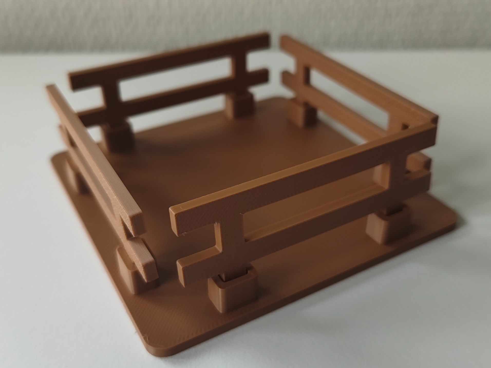 Fence with base plate + numbers