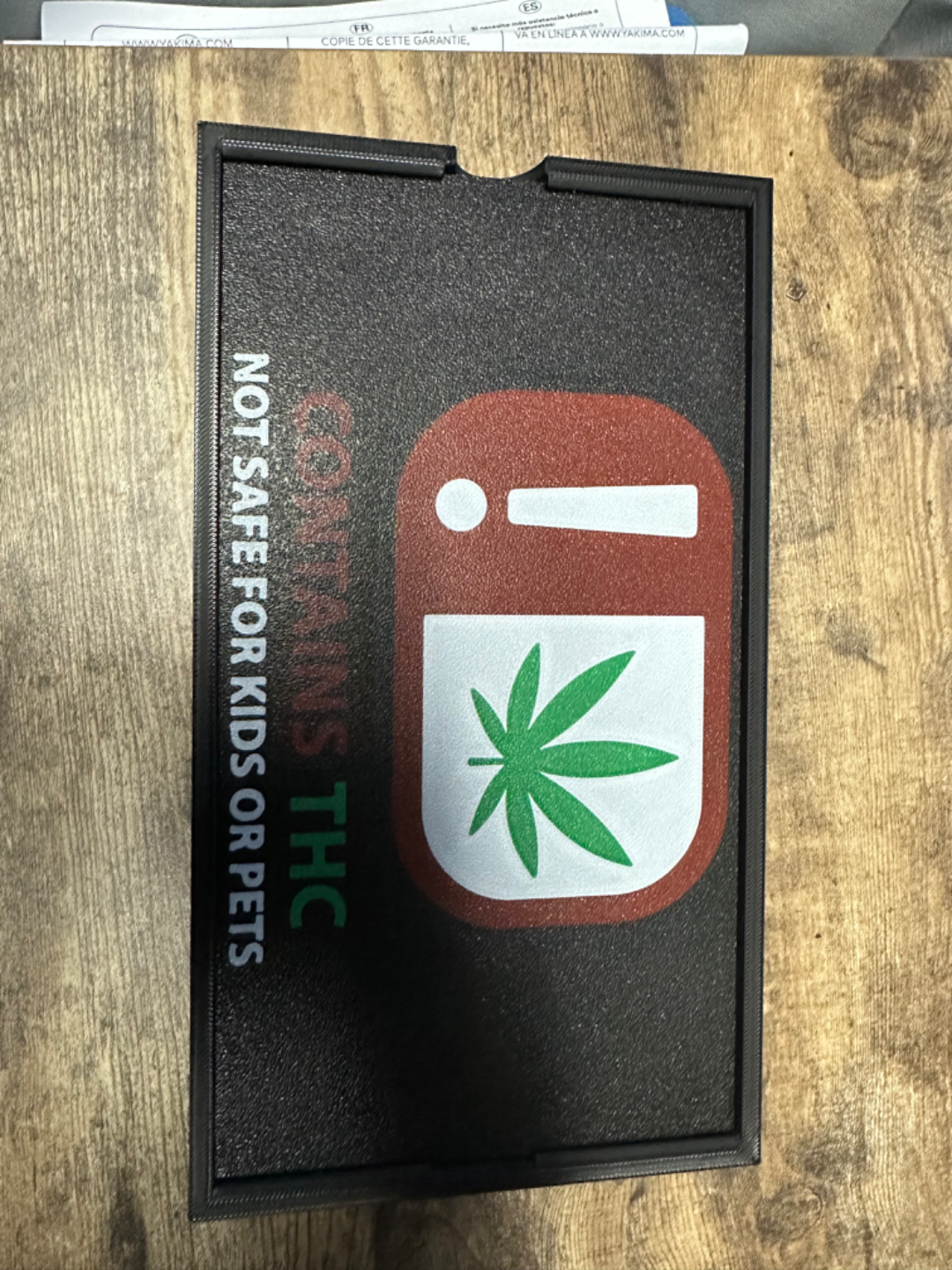 stashbox with customizable lid/rolling tray