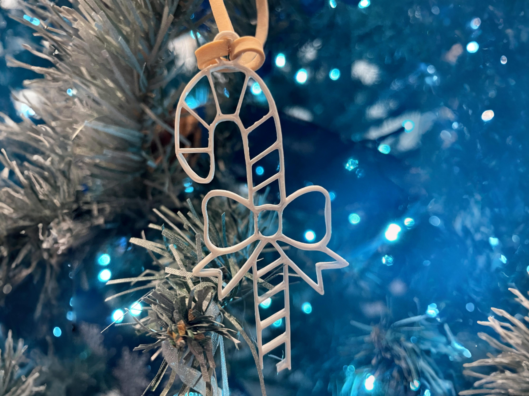 candy cane Christmas bauble