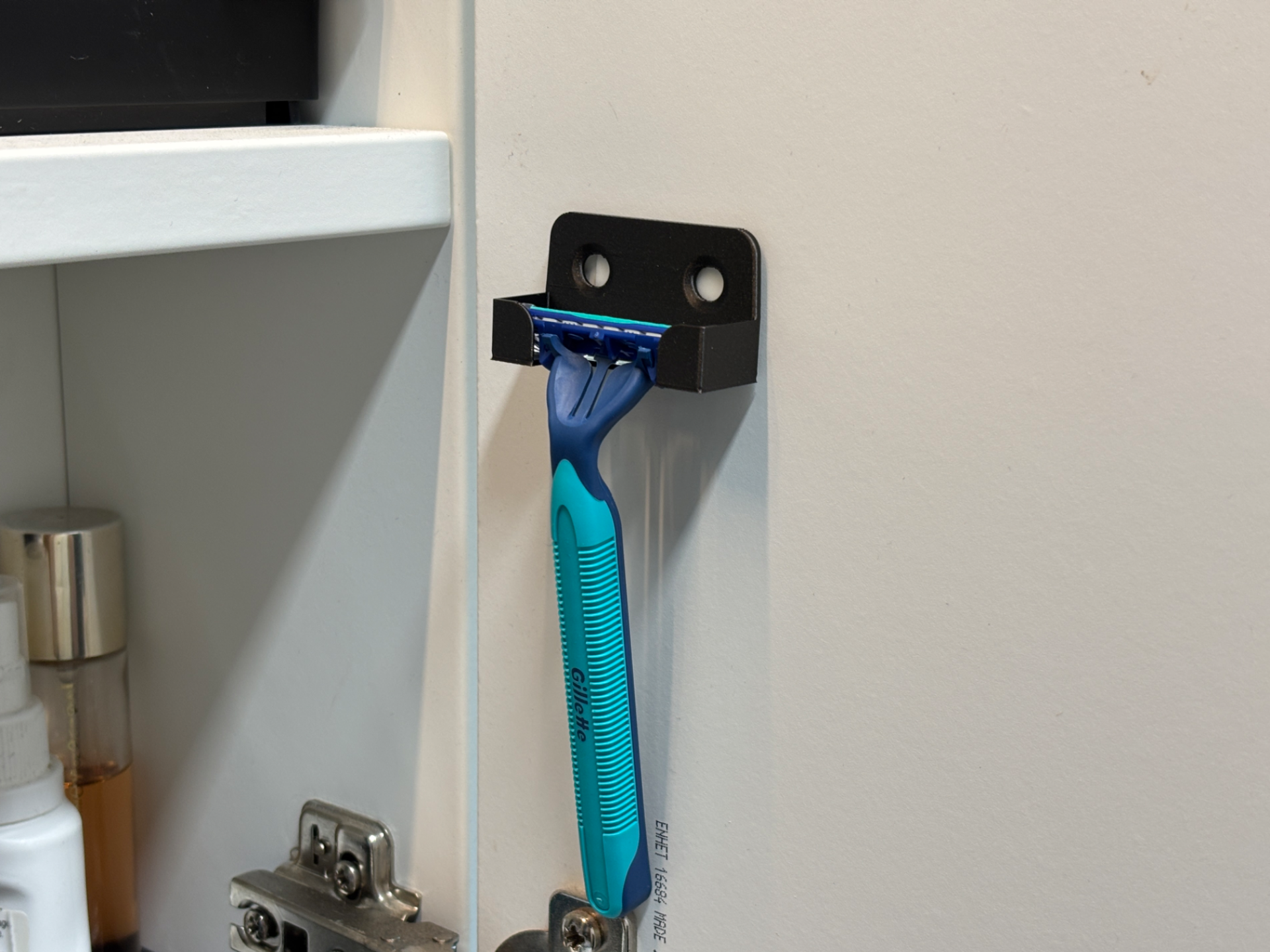 Shaver Holder