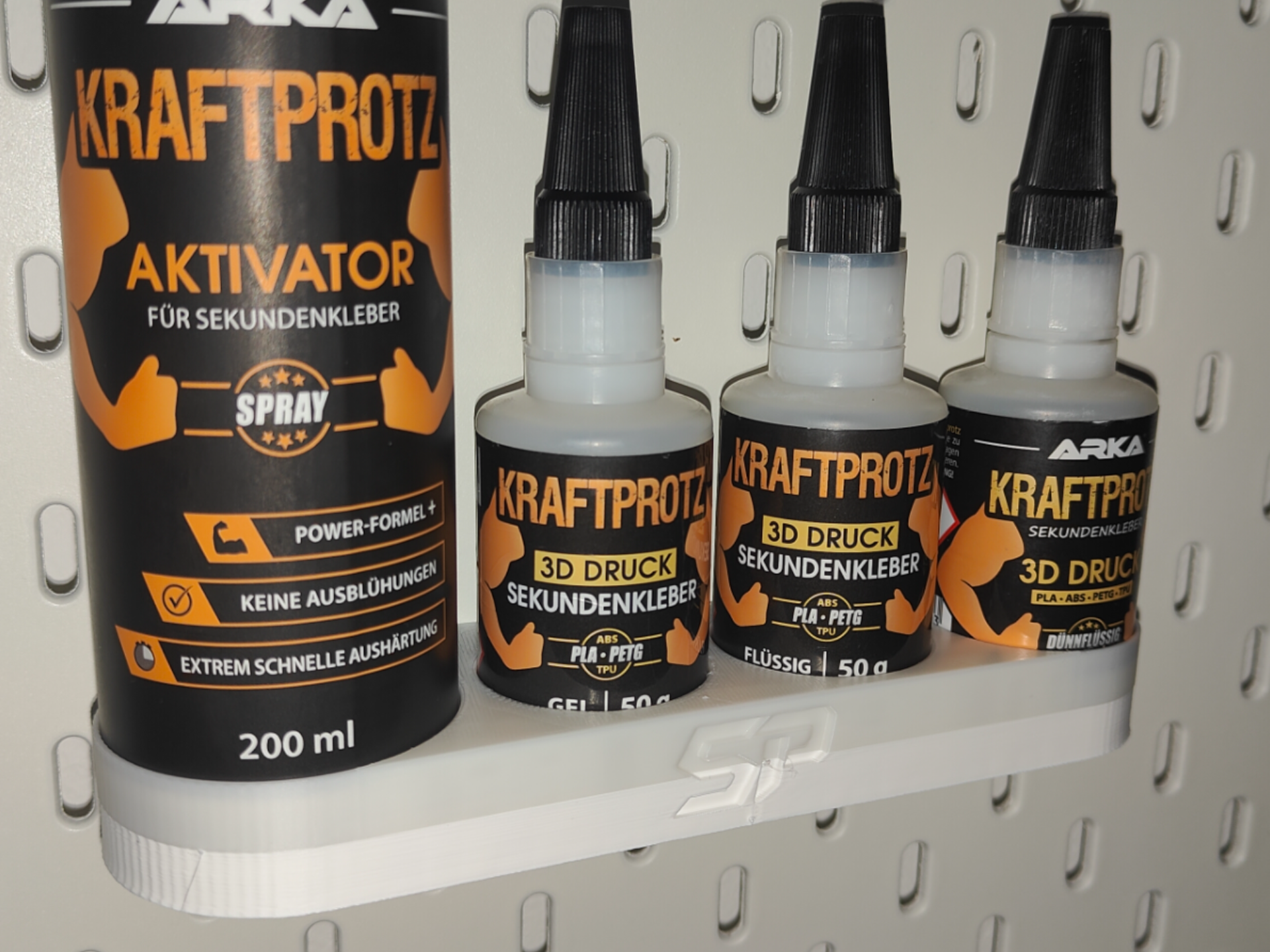 Skadis Halter für ARKA Aktivator u. Sekundenkleber