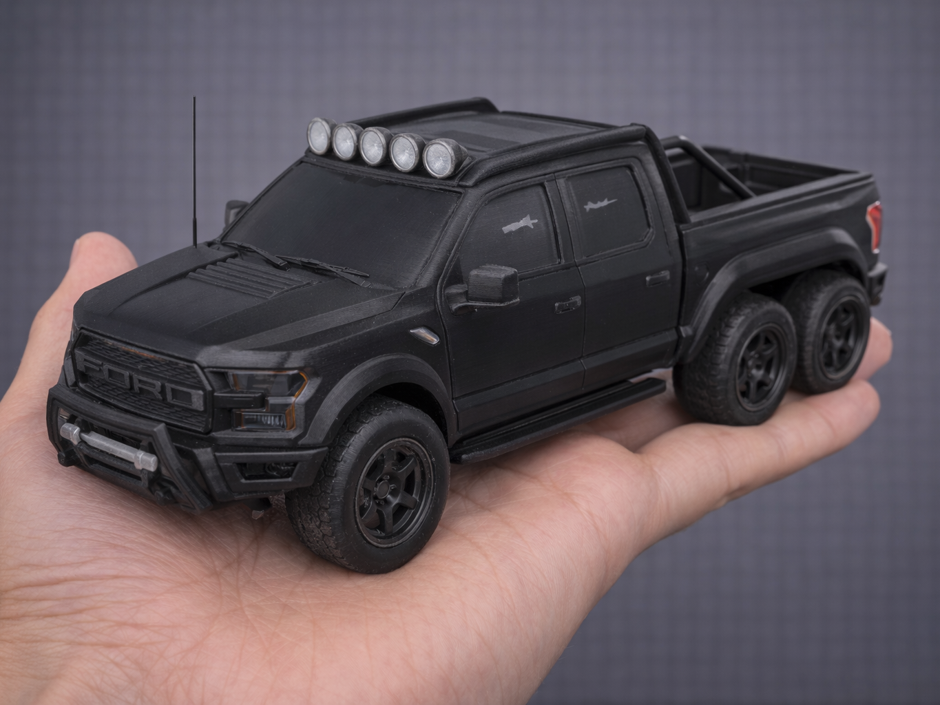 Ford Raptor 6x6