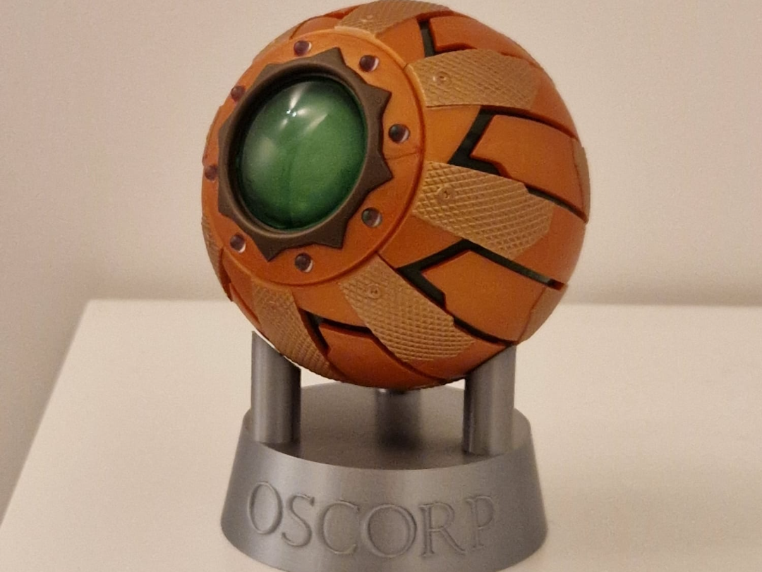 Green Goblin Pumpkin Bomb Hasbro STAND Spider-man
