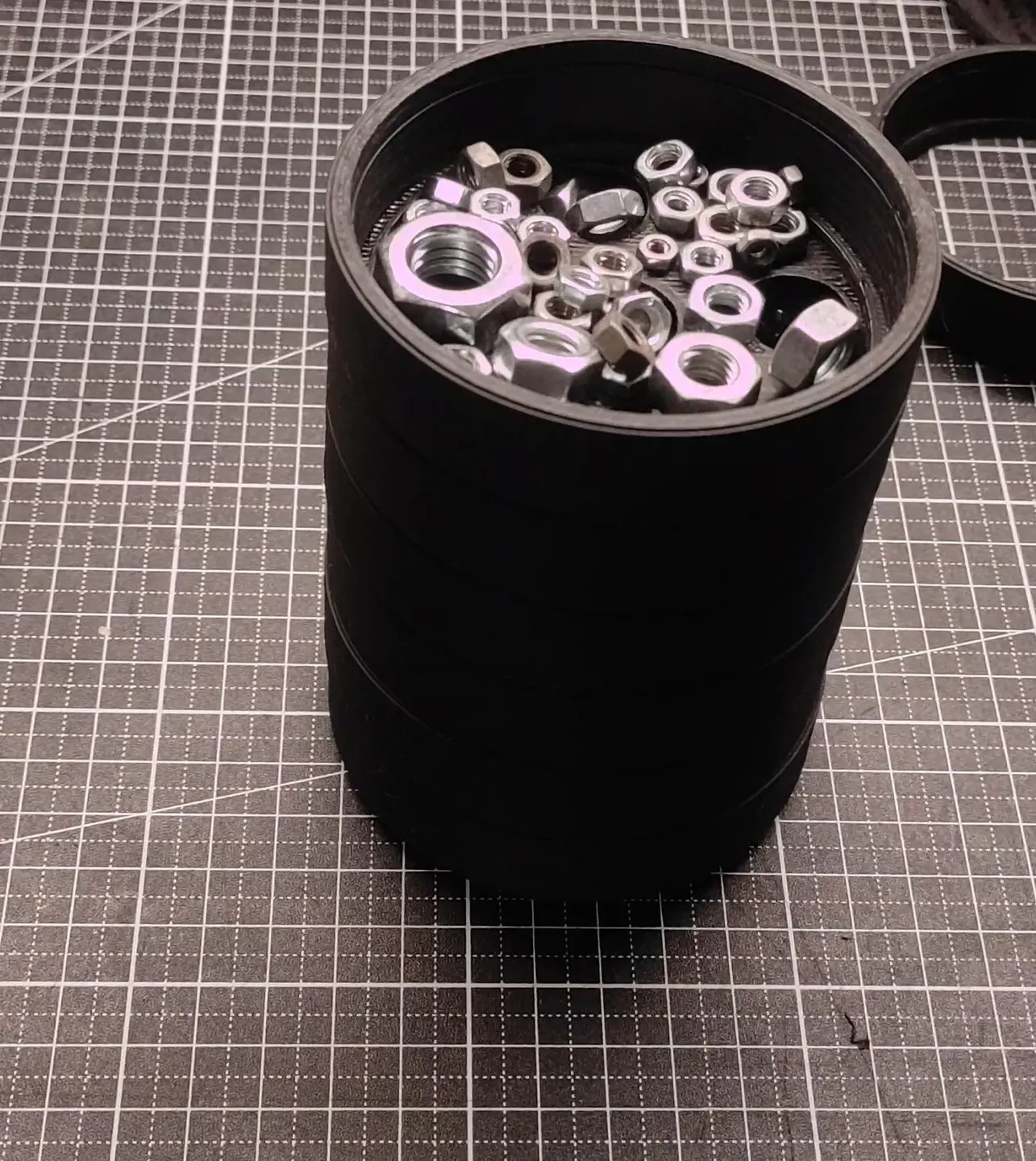 Metric nut sorting gadget M3, M4, M5, M6, M8