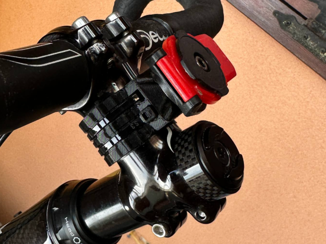 handlebar-mounted Quad Lock adapter