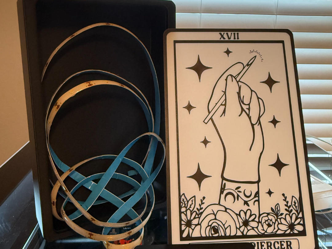 Tarot card interchangeable tarot card light box