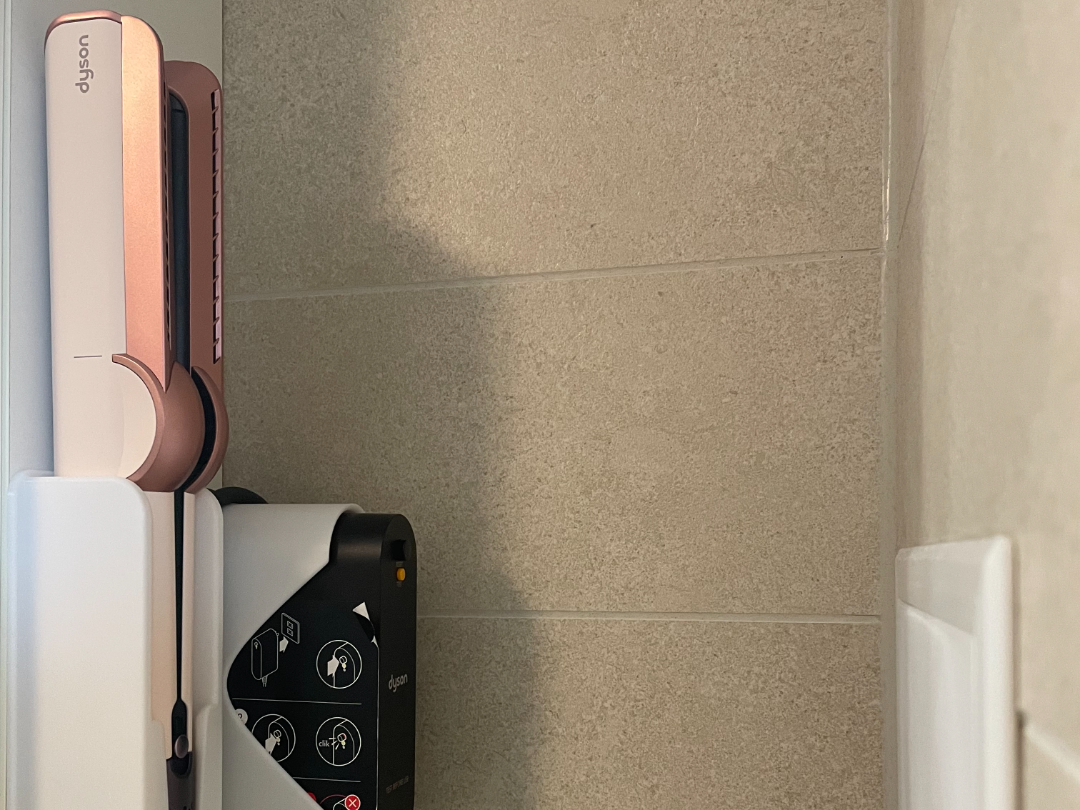 Wandhalter_Docking Station für dyson Airstrait