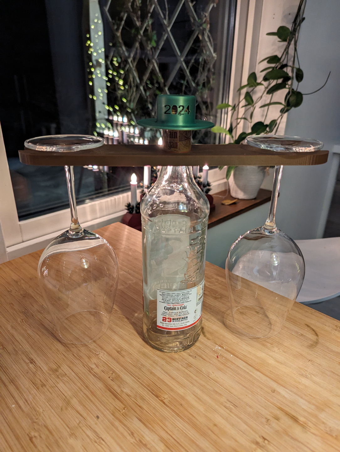 Party Wine glassholder