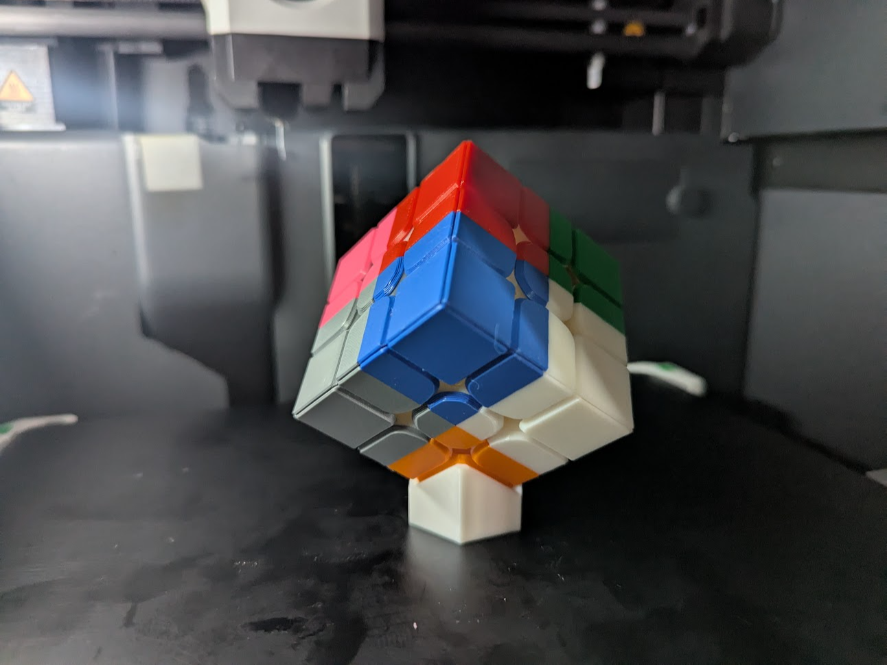 100% printed speedcube, springloaded - 8 Color Mod