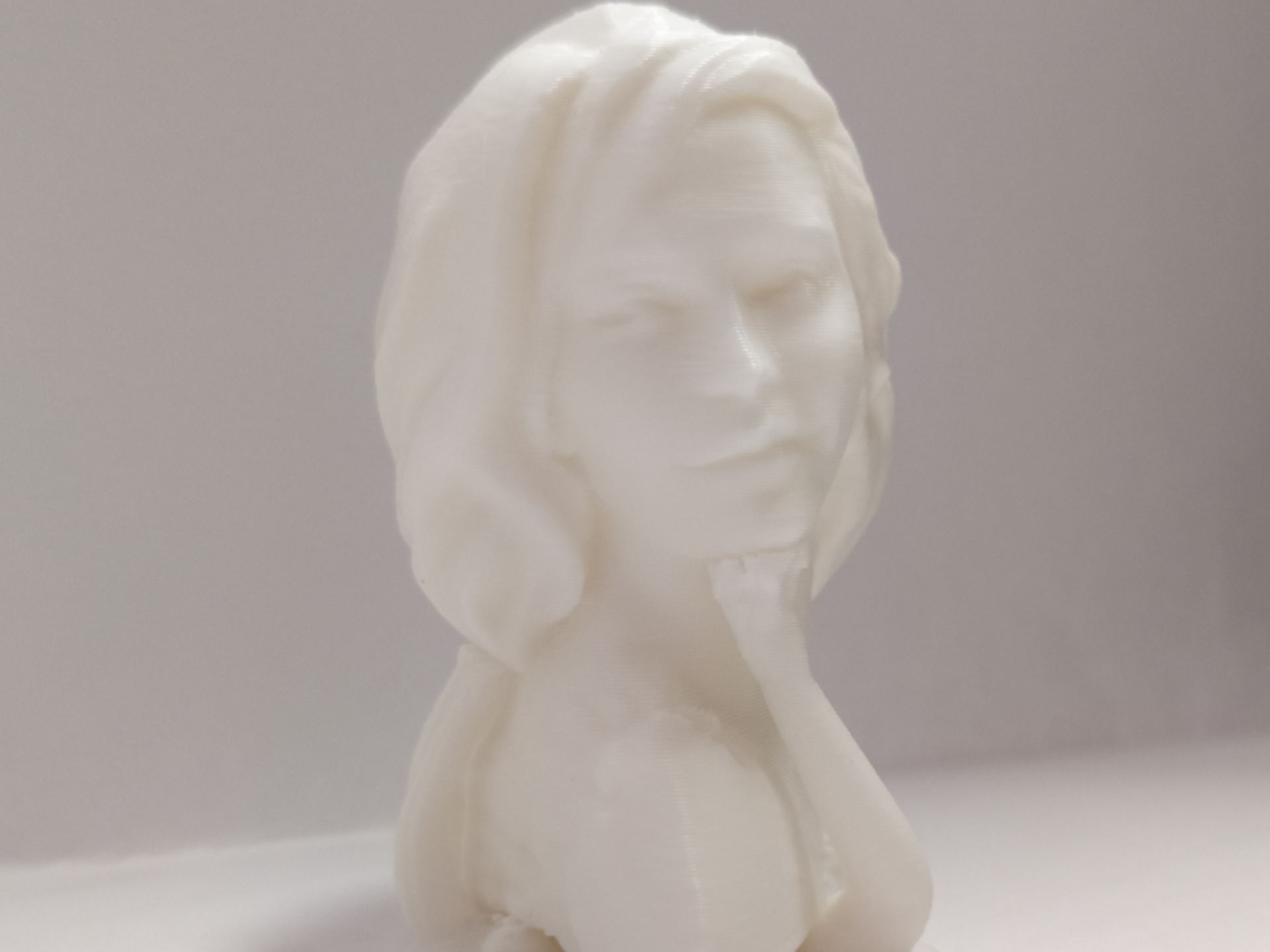 Estatua busto actriz Emma Watson