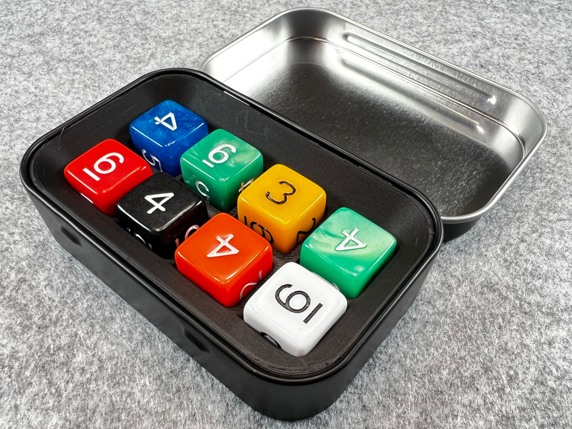 Butt-Load of D6s Altoids Tinsert!