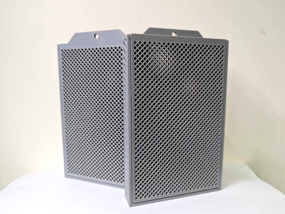 Thin Desiccant Case