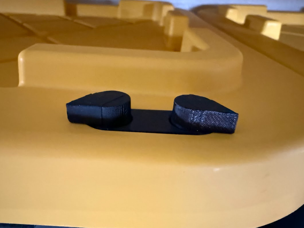 Tote Lid Lock V2