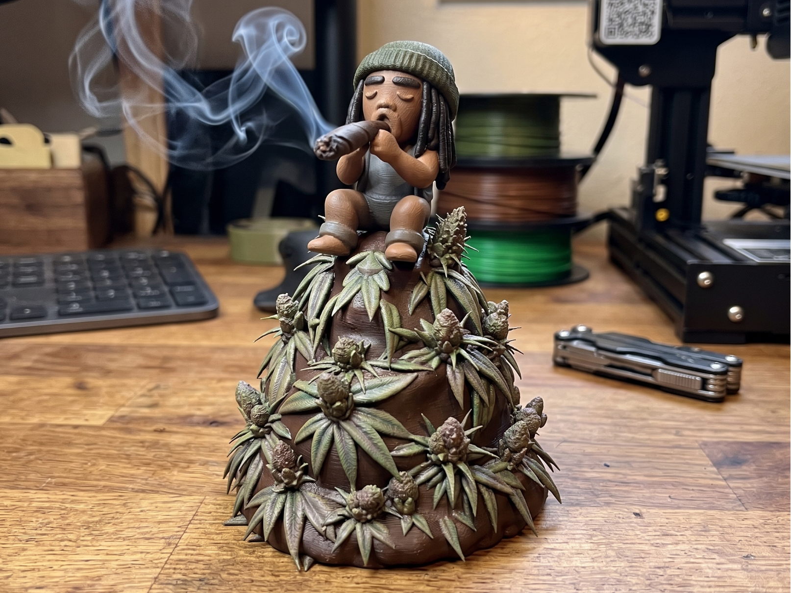 Cannabis Mountain Smoker İncense Burner