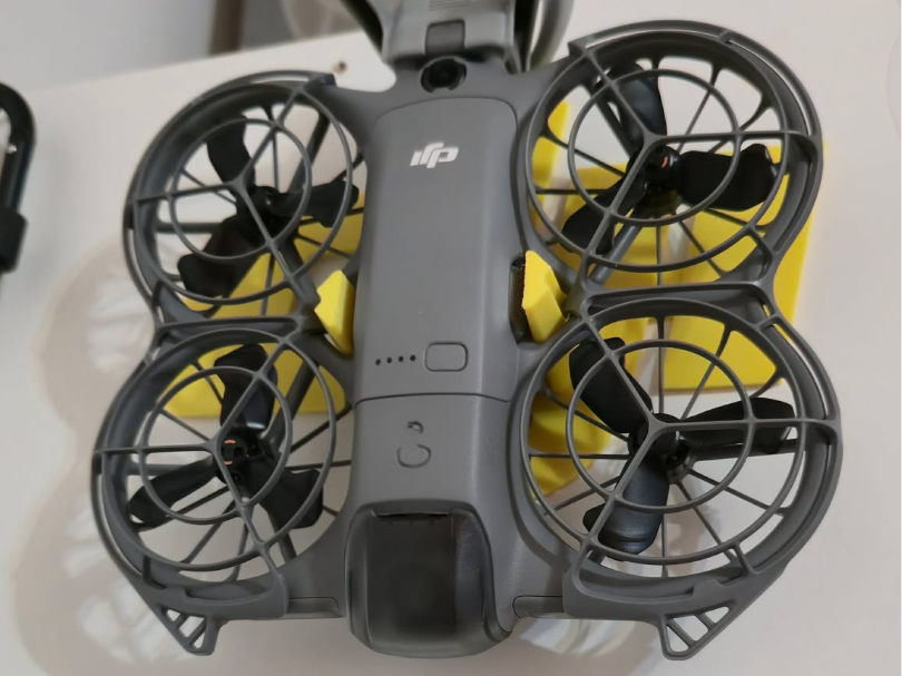 Neo 2 - DJI Logo Wall Mount