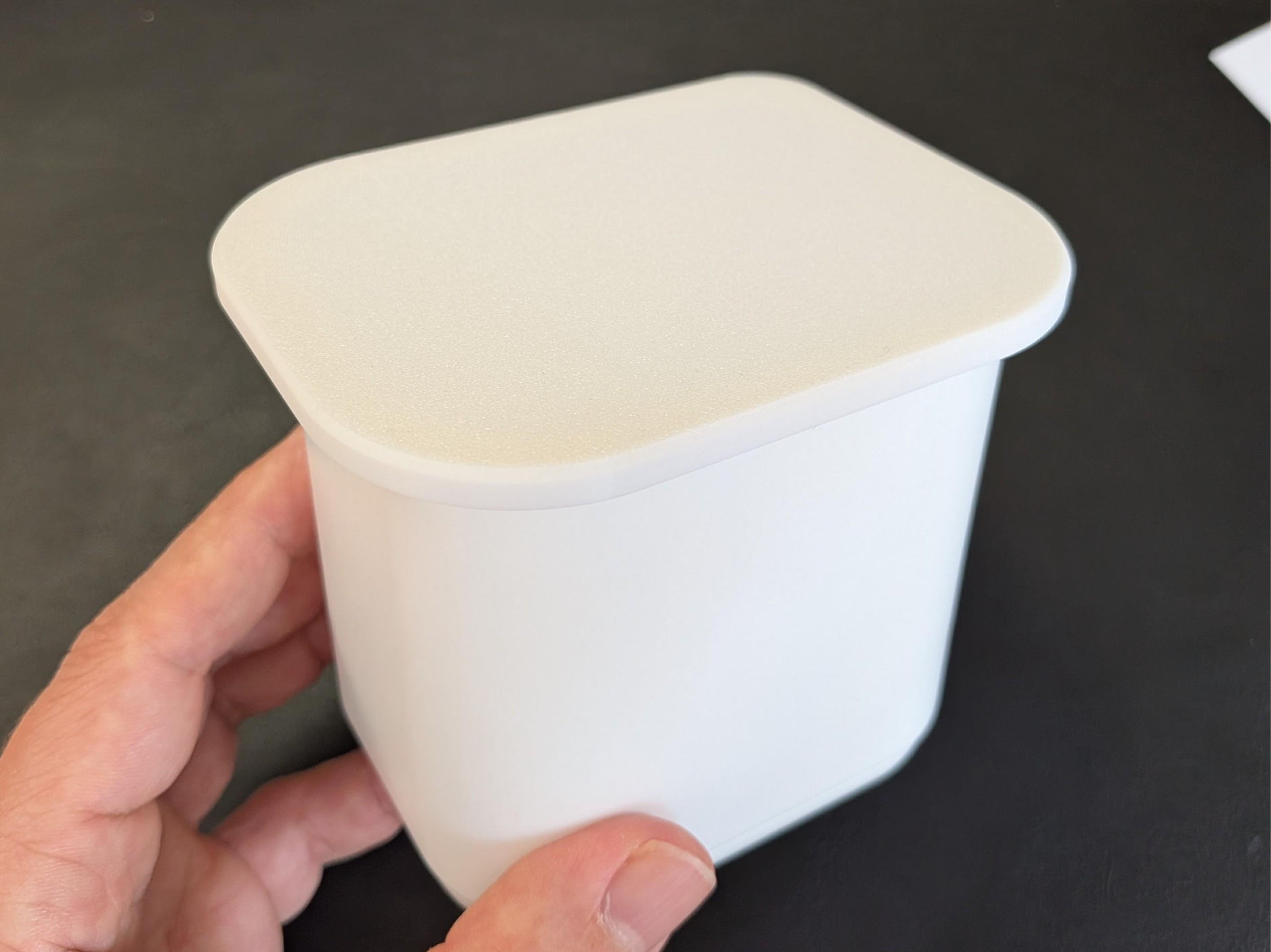 Quark Becher Deckel