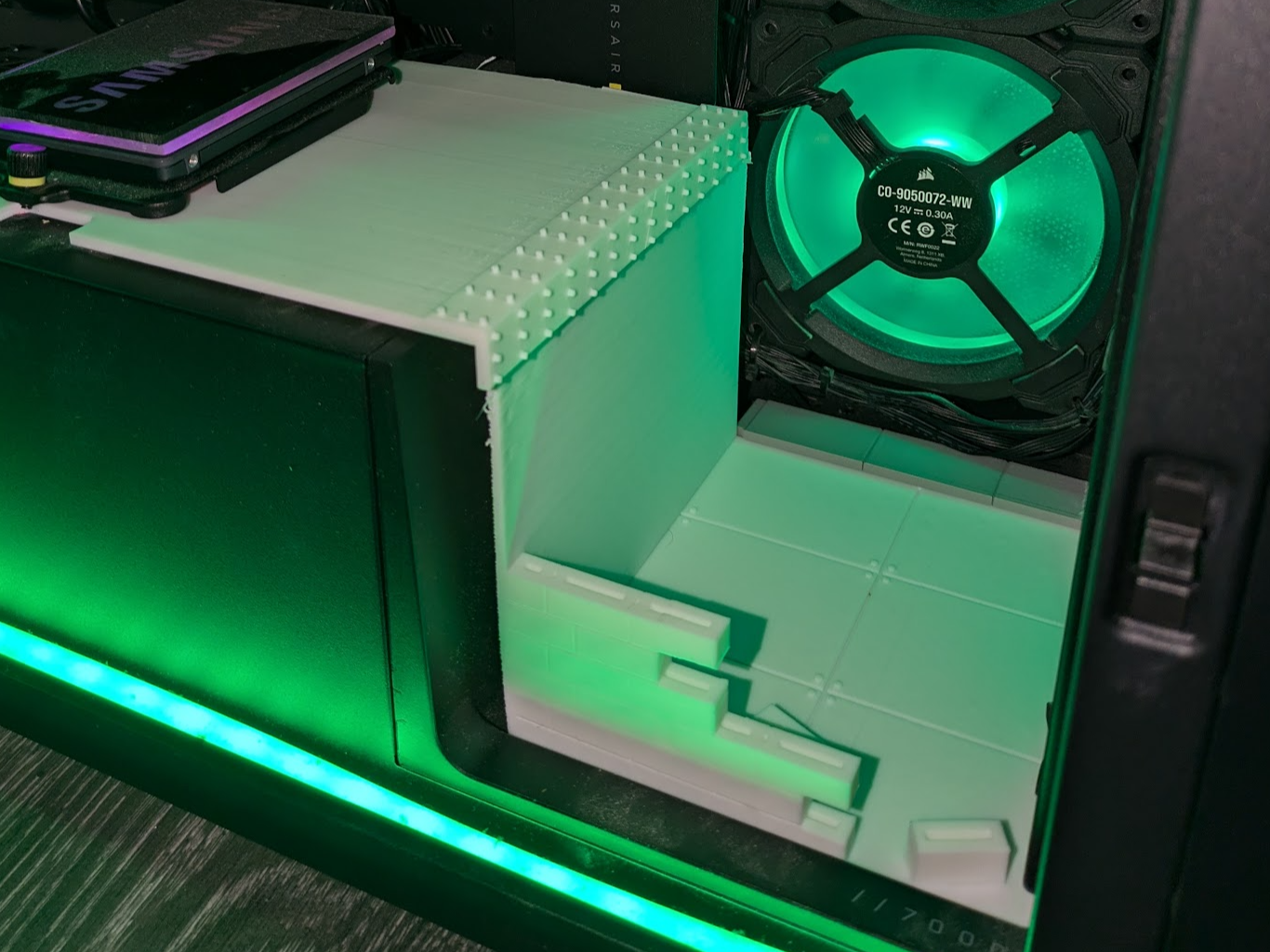 Corsair 700D PC Case Scene - for McFarlane Toys