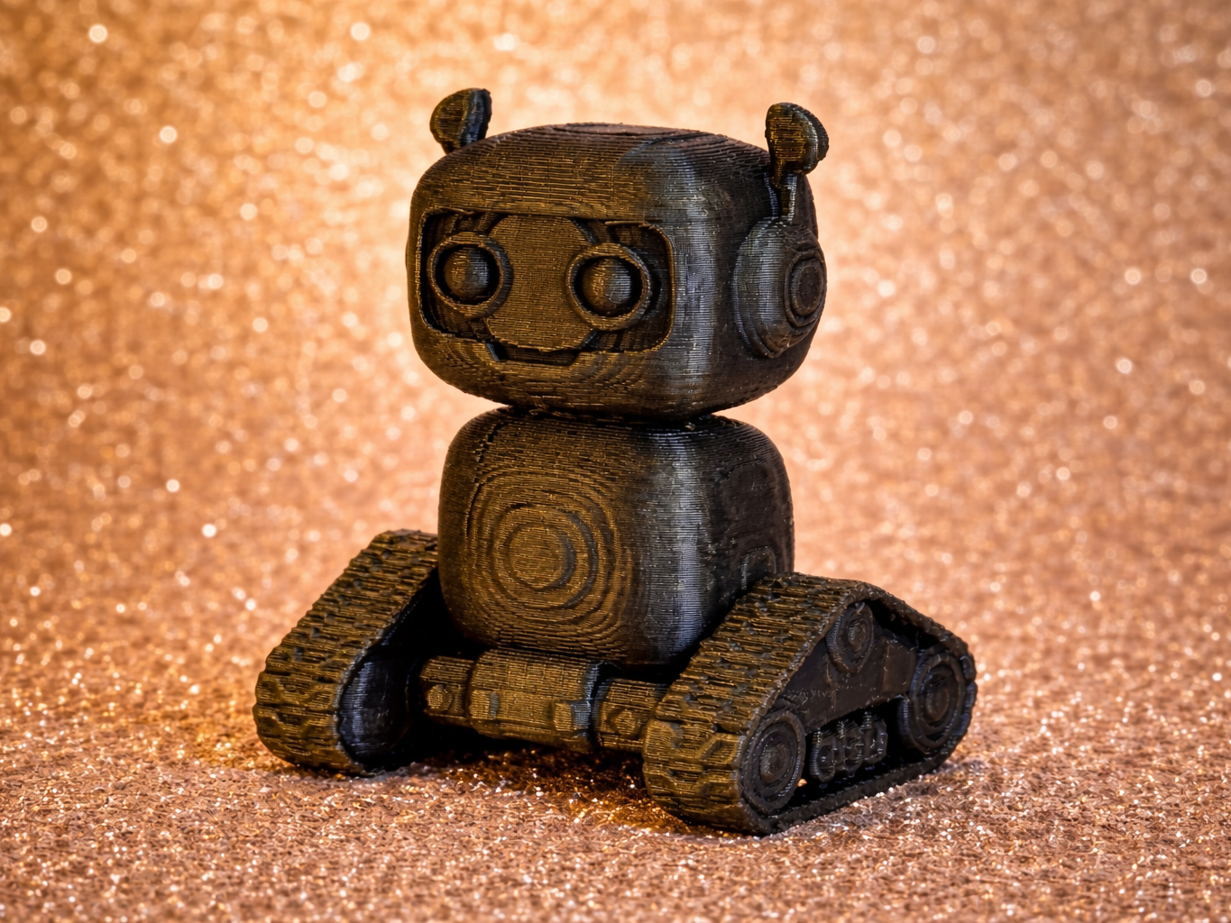 Cute Tank Robot – Stylized 3D Printed Mini Figure