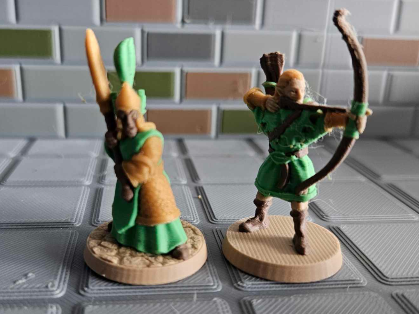 Elves - prepainted and no supports
