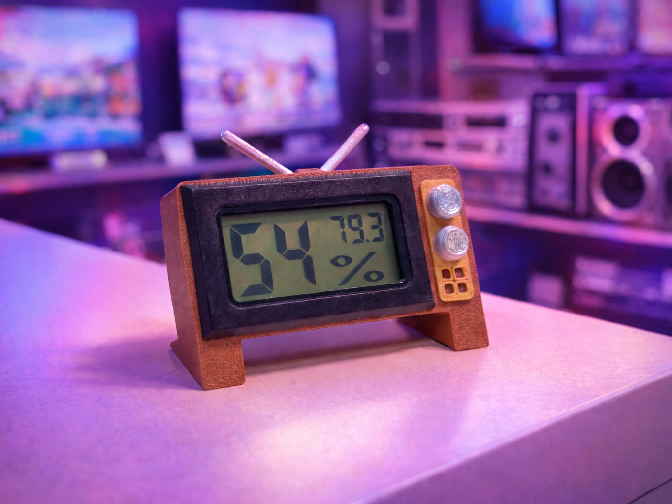 Retro TV Hygrometer Stand