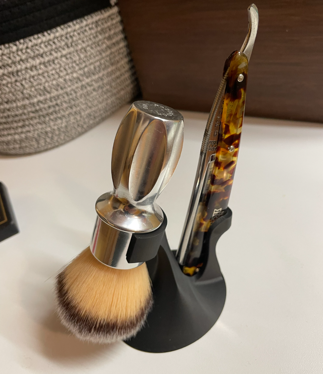 Straight razor and Brush Stand
