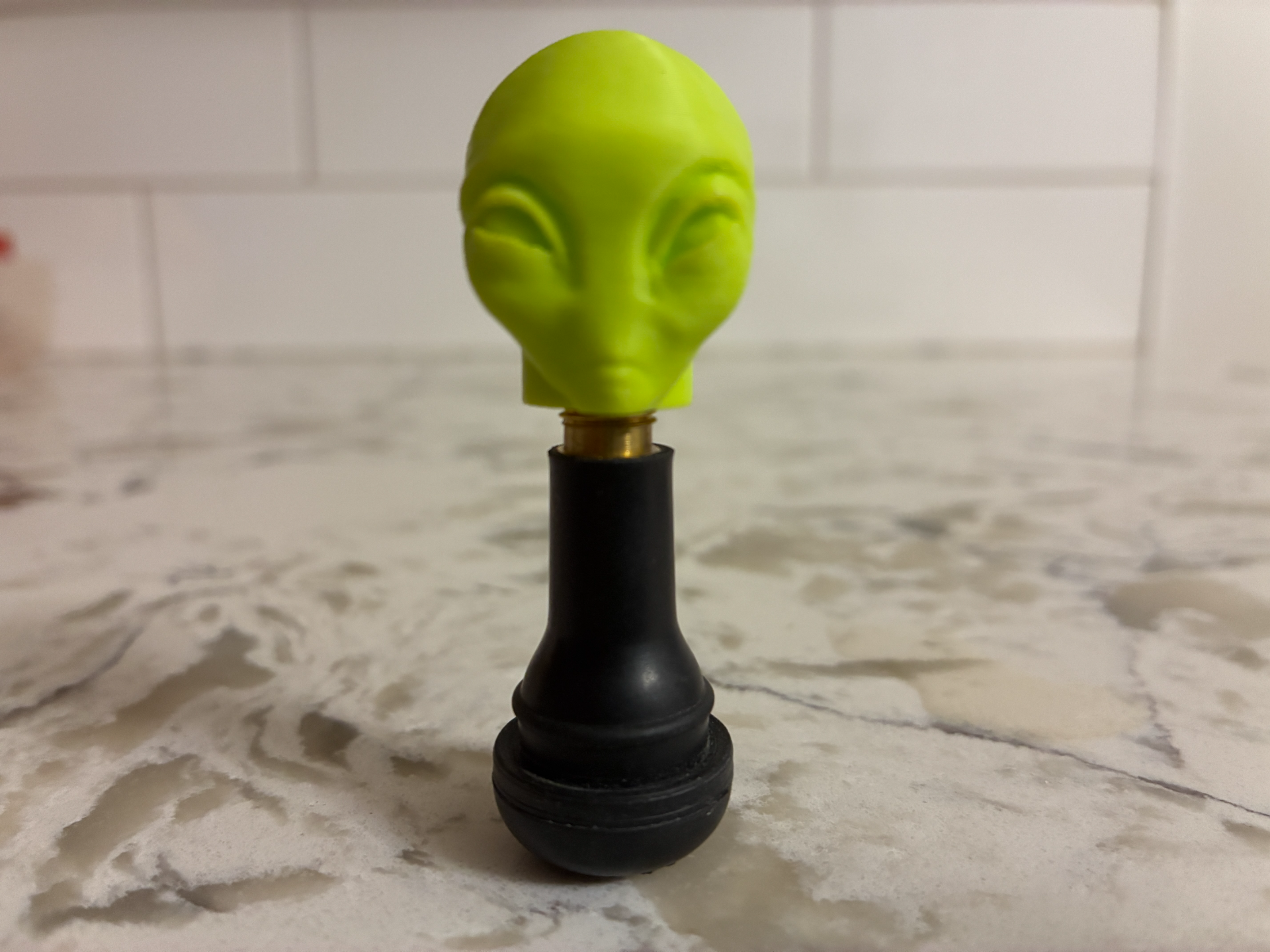 ALIEN VALVE STEM CAP