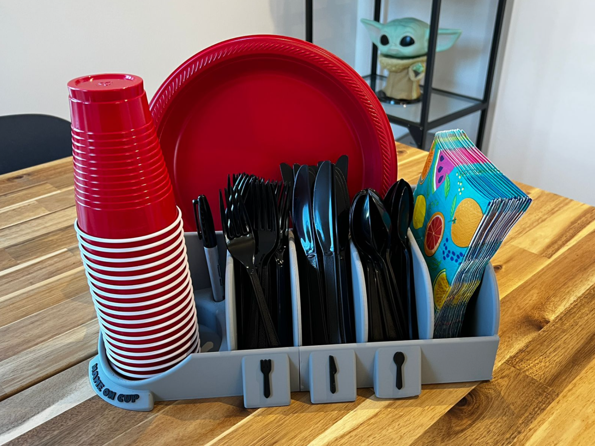 Party cutlery holder