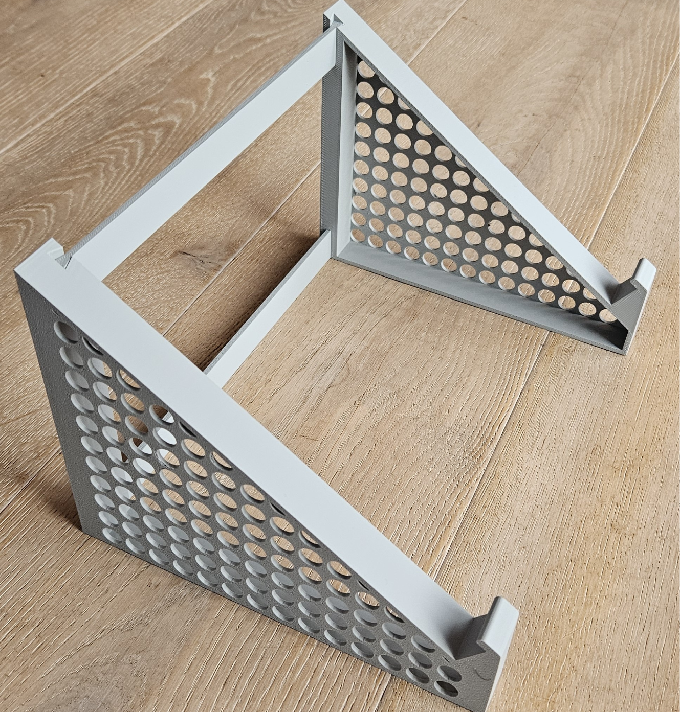 Customizable Laptop Stand