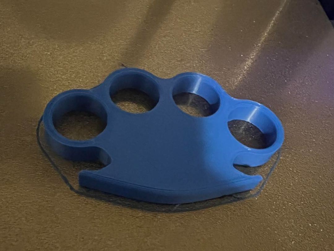 Knuckle duster