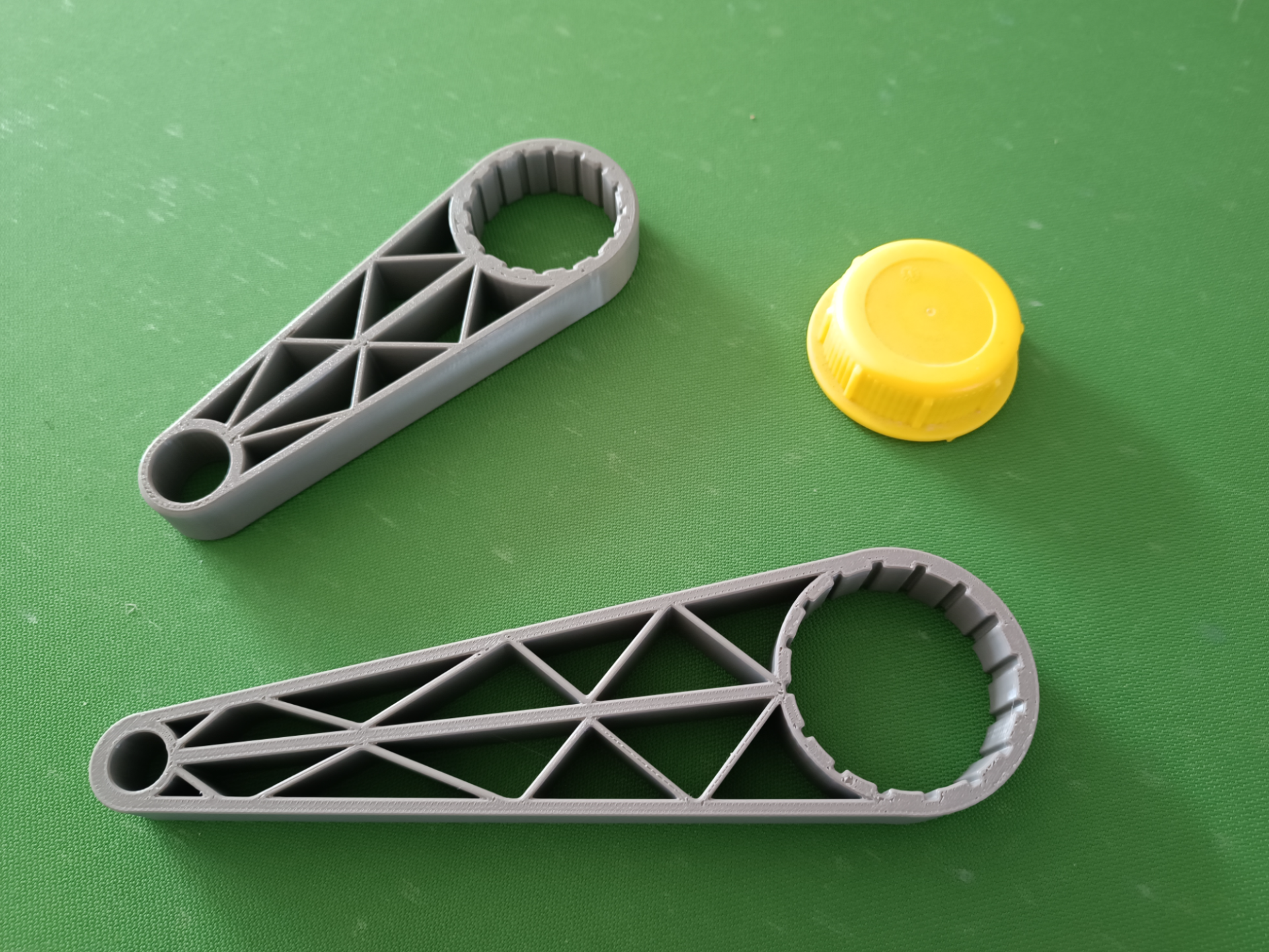 Kanisterschlüssel 45 + 54mm Bottle Cap Wrench
