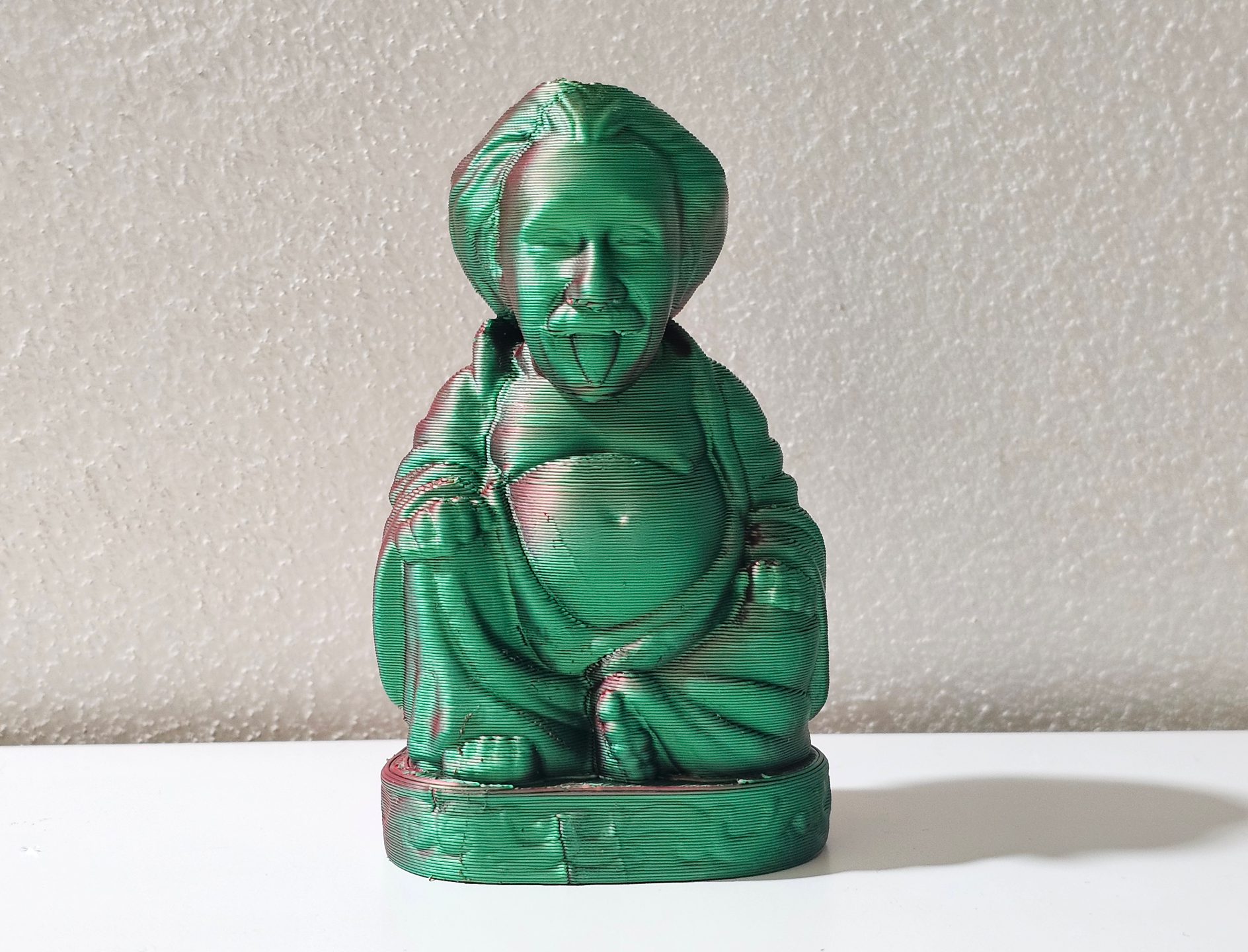 Peaceful Einstein figure
