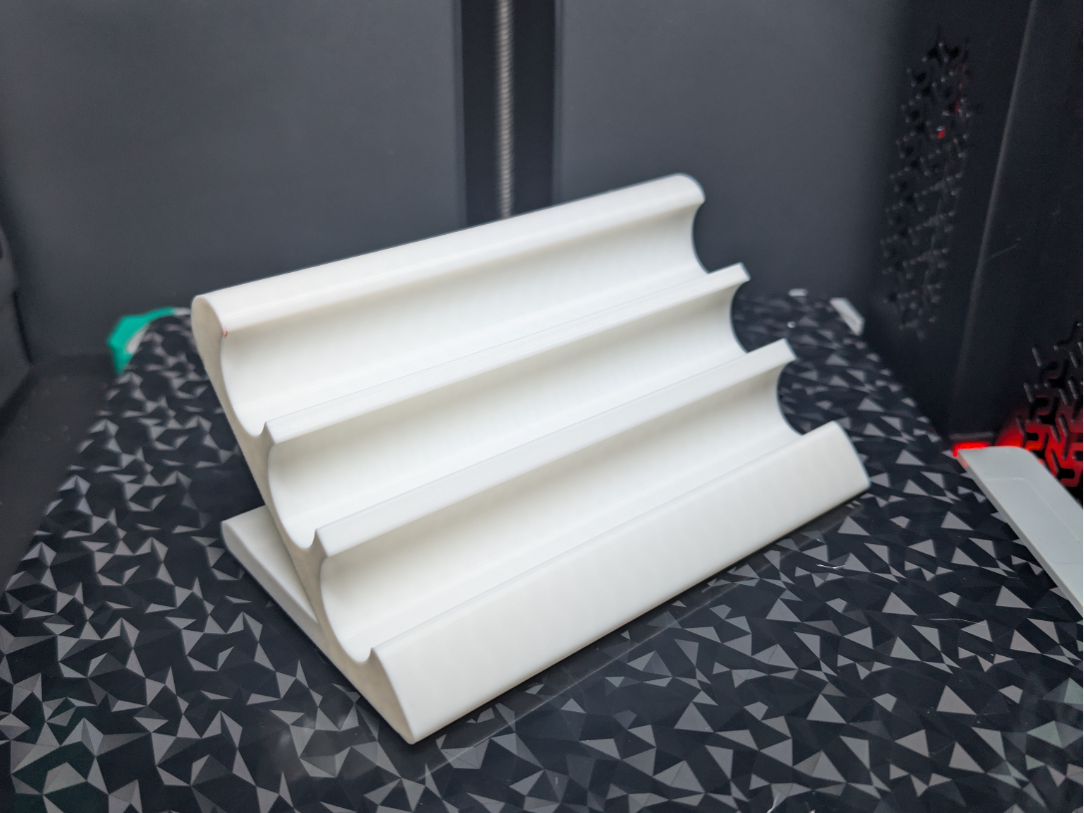 3 pen display stand