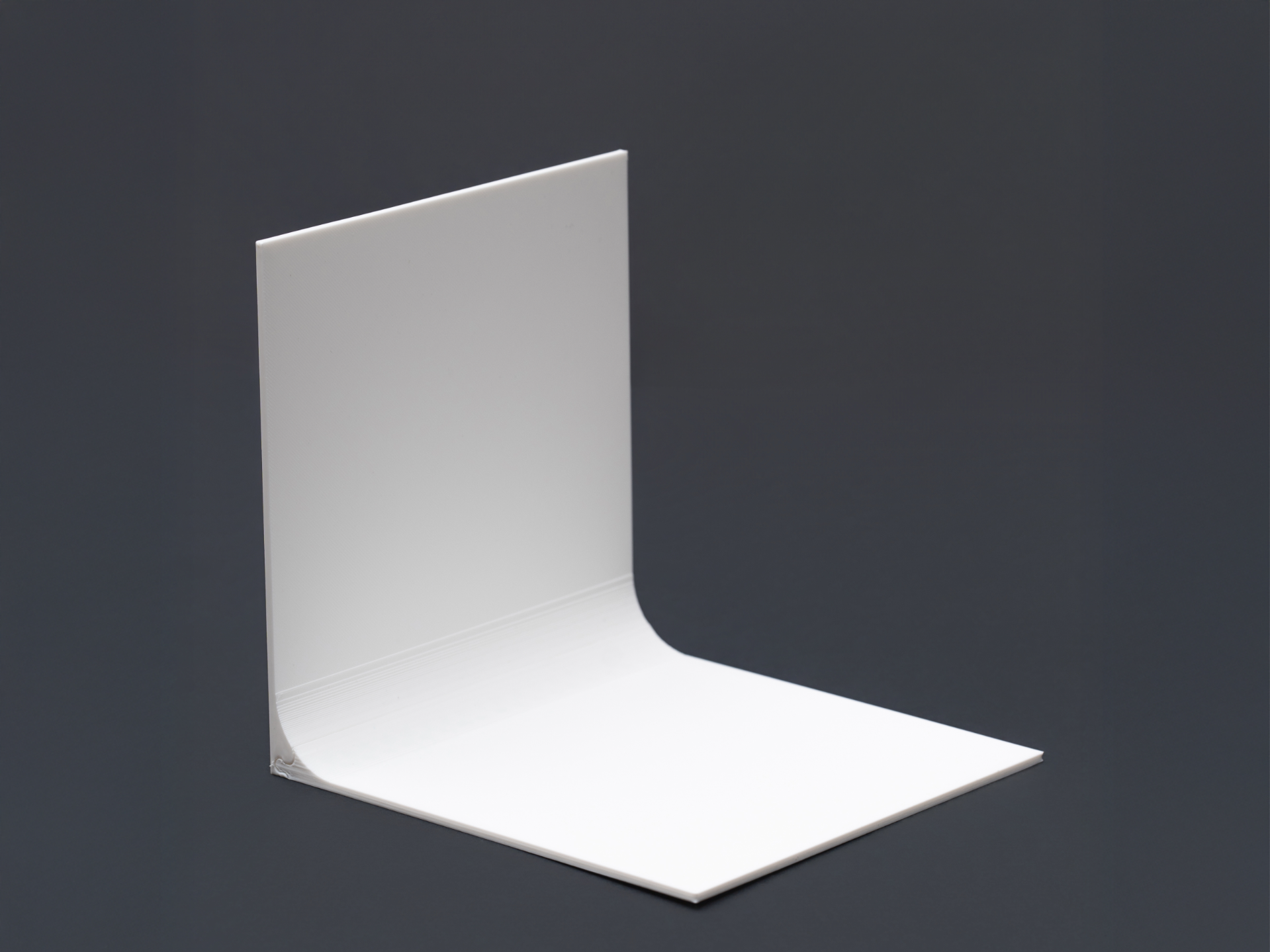 Foldable cyclorama for product photography