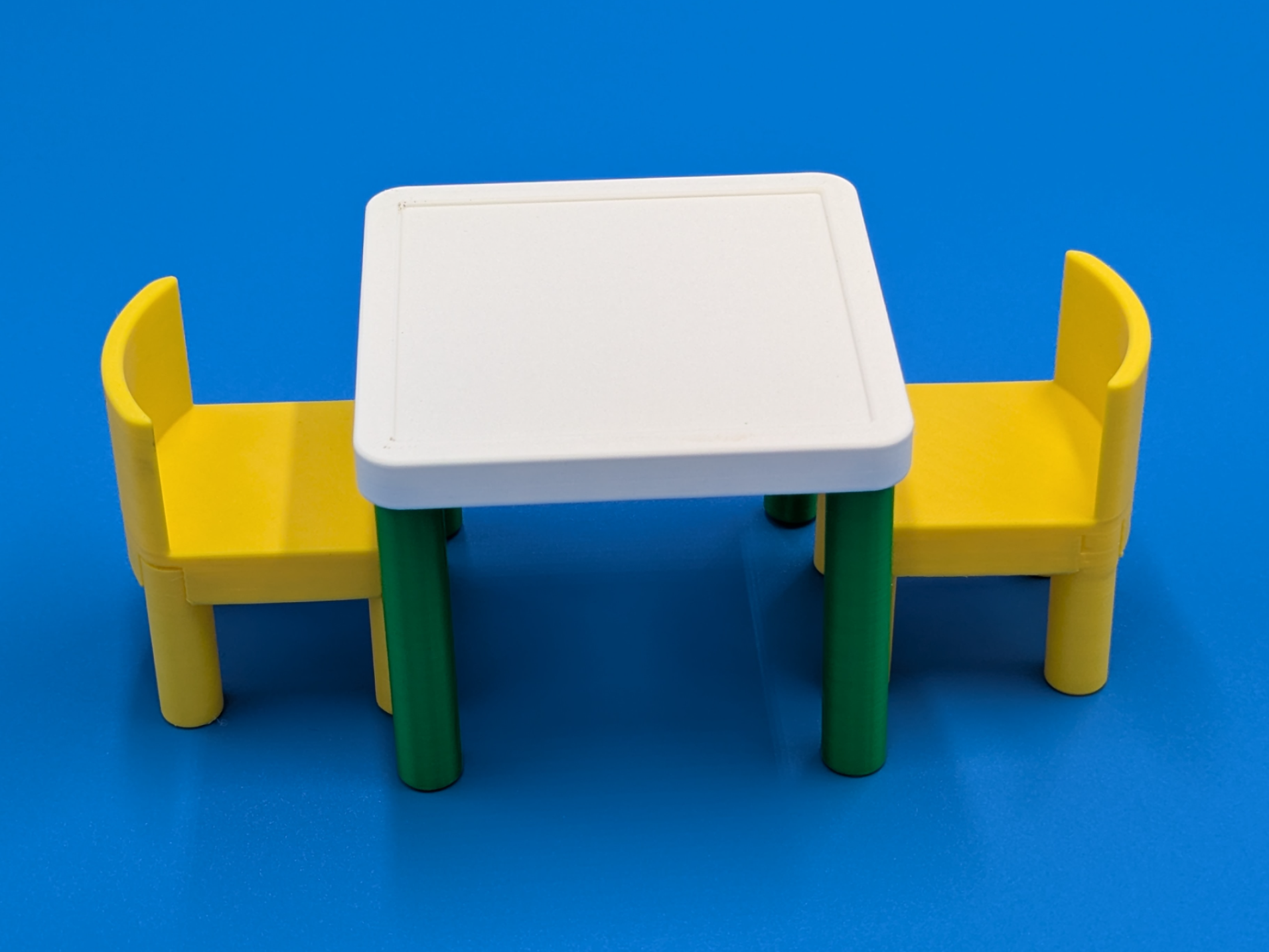 Dollhouse Table and Chair