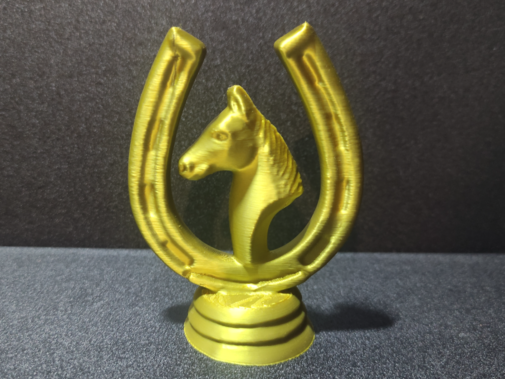 Golden Lucky Horse Shoe 3D Scan