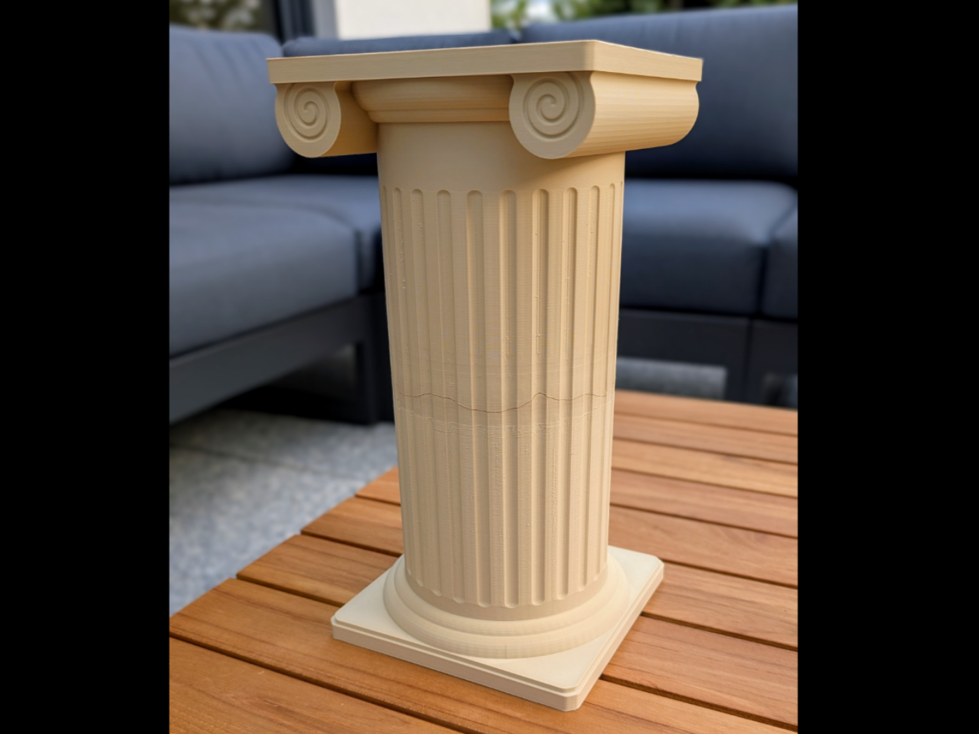 Küchenrollenhalter antike Säule