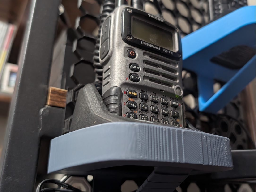 Yaesu VX-7R Multiboard Charging Cradle