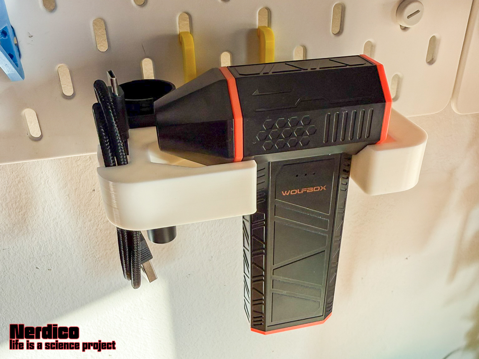 WOLFBOX MegaFlow 50 Halterung für IKEA SKADIS