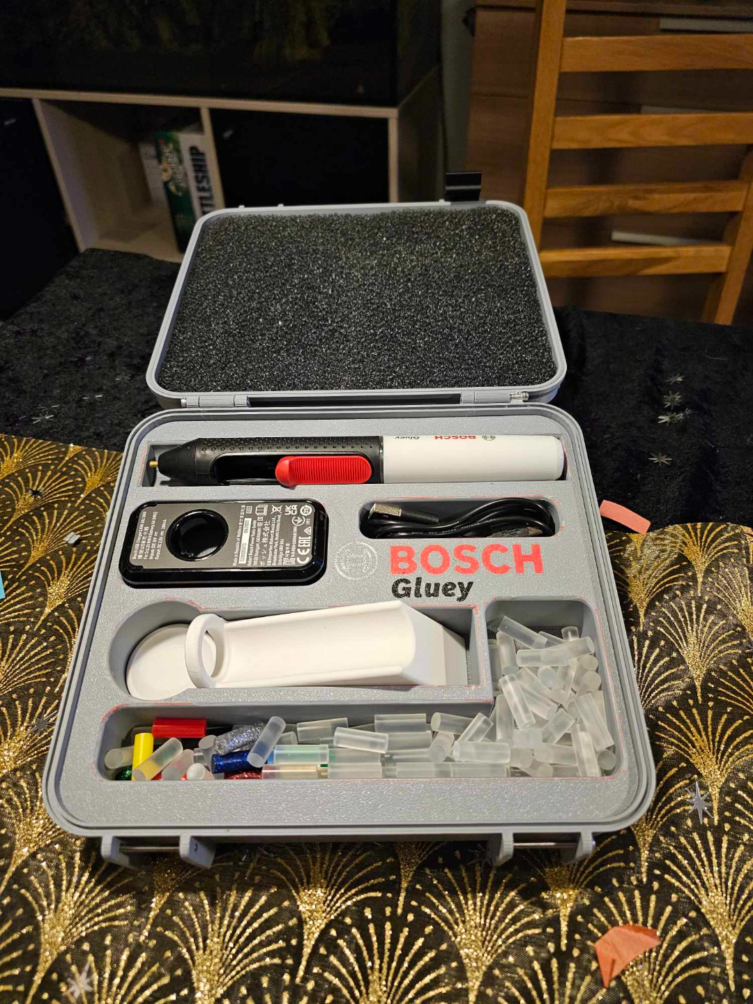 Bosch Gluey box